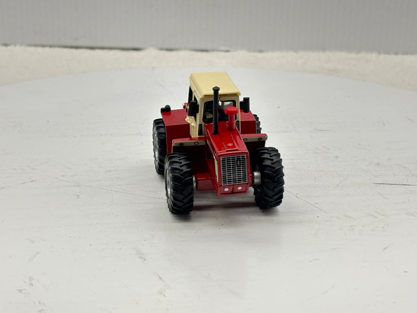 1/64 International 4166