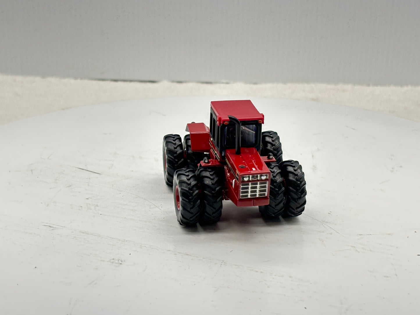 1/64 International 4586
