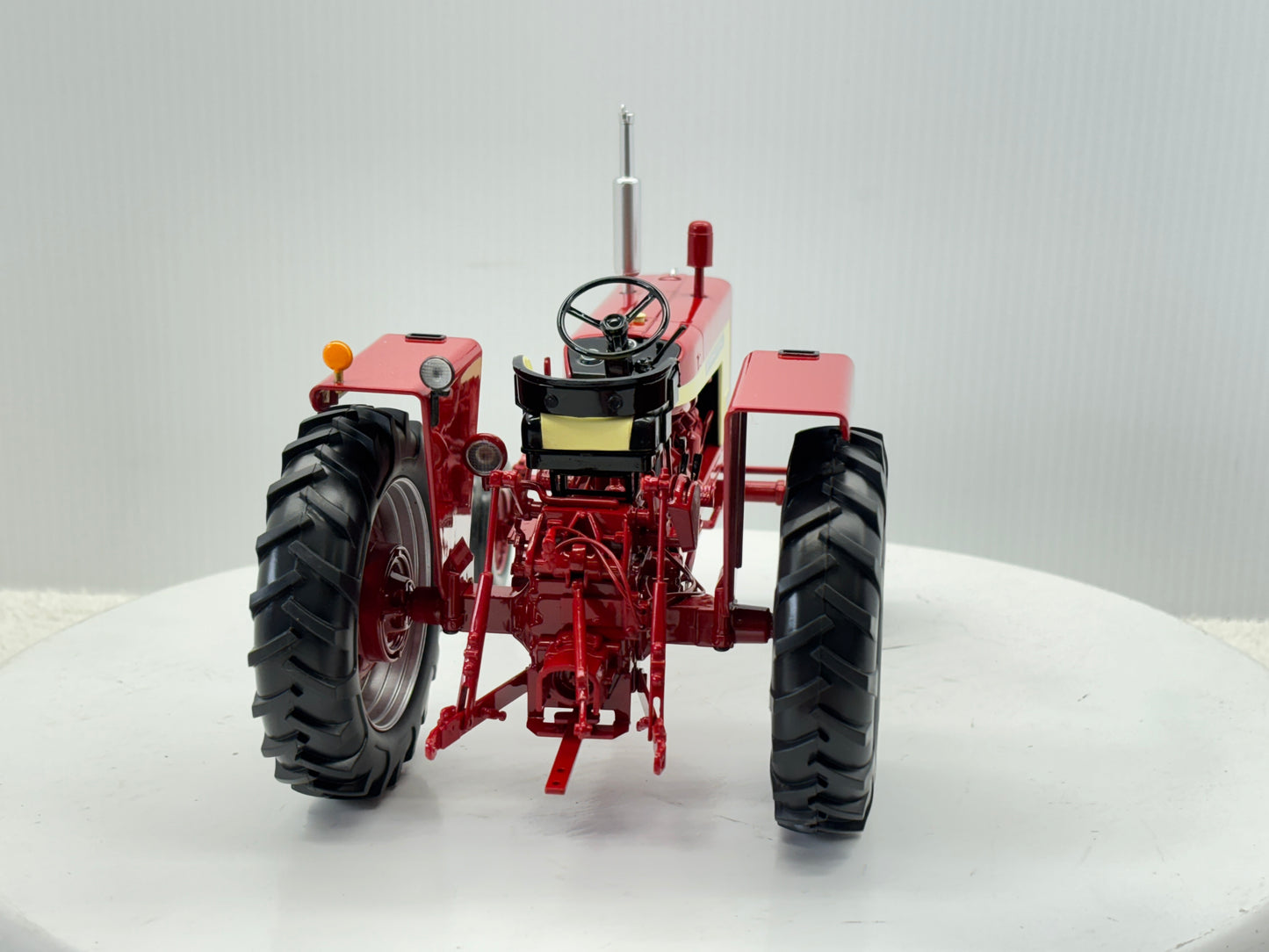 1/16 International 504