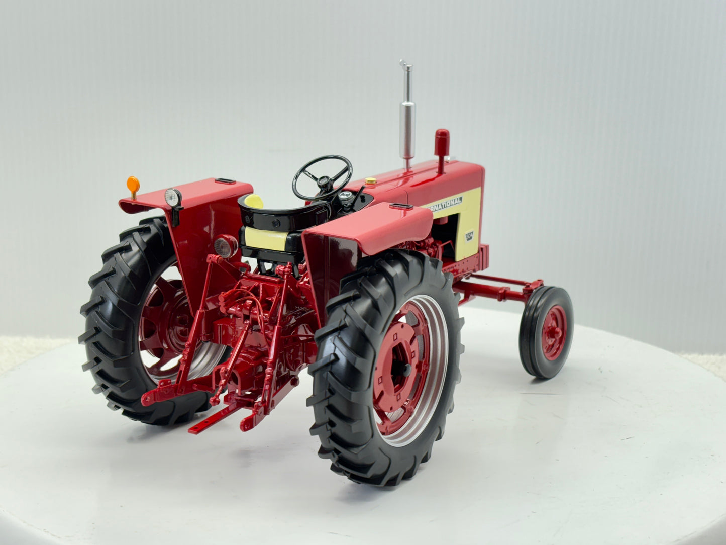 1/16 International 504