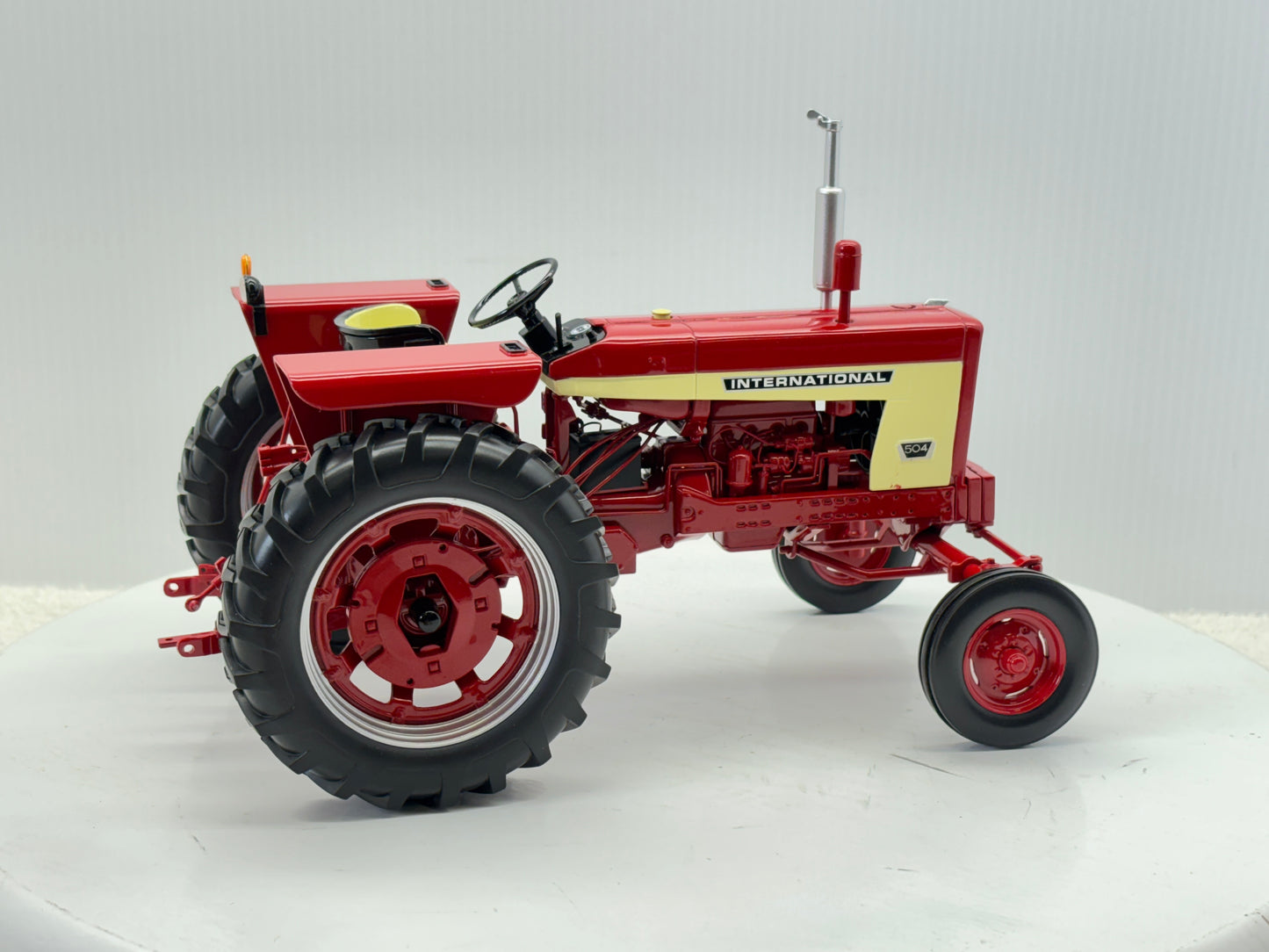 1/16 International 504