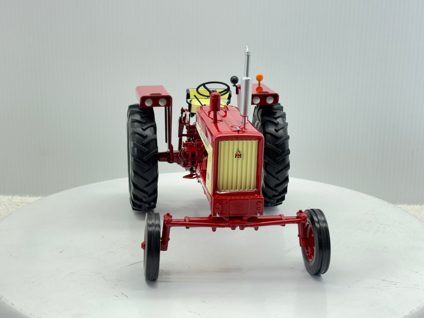 1/16 International 504