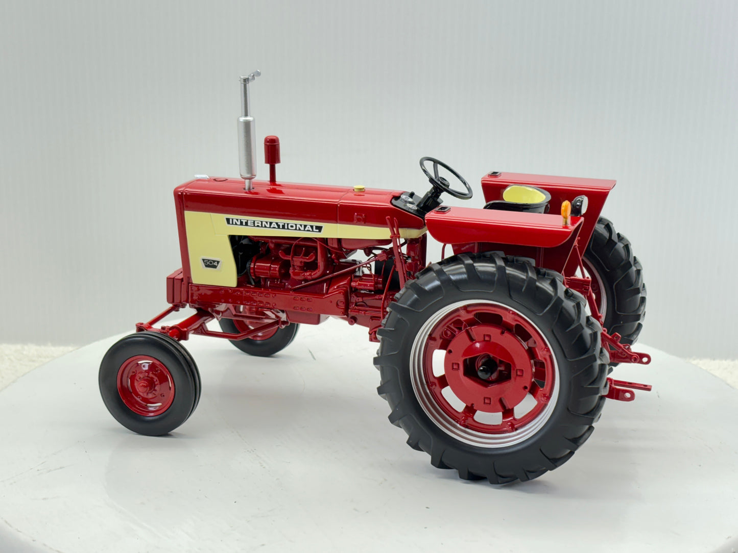 1/16 International 504