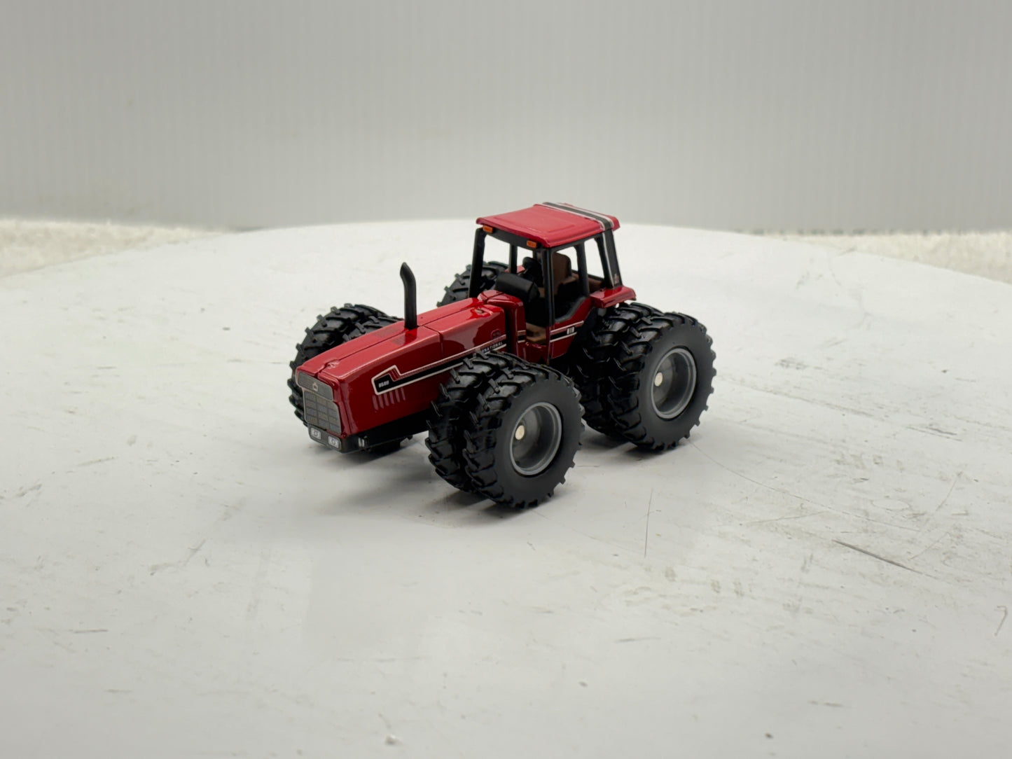 1/64 International 6588