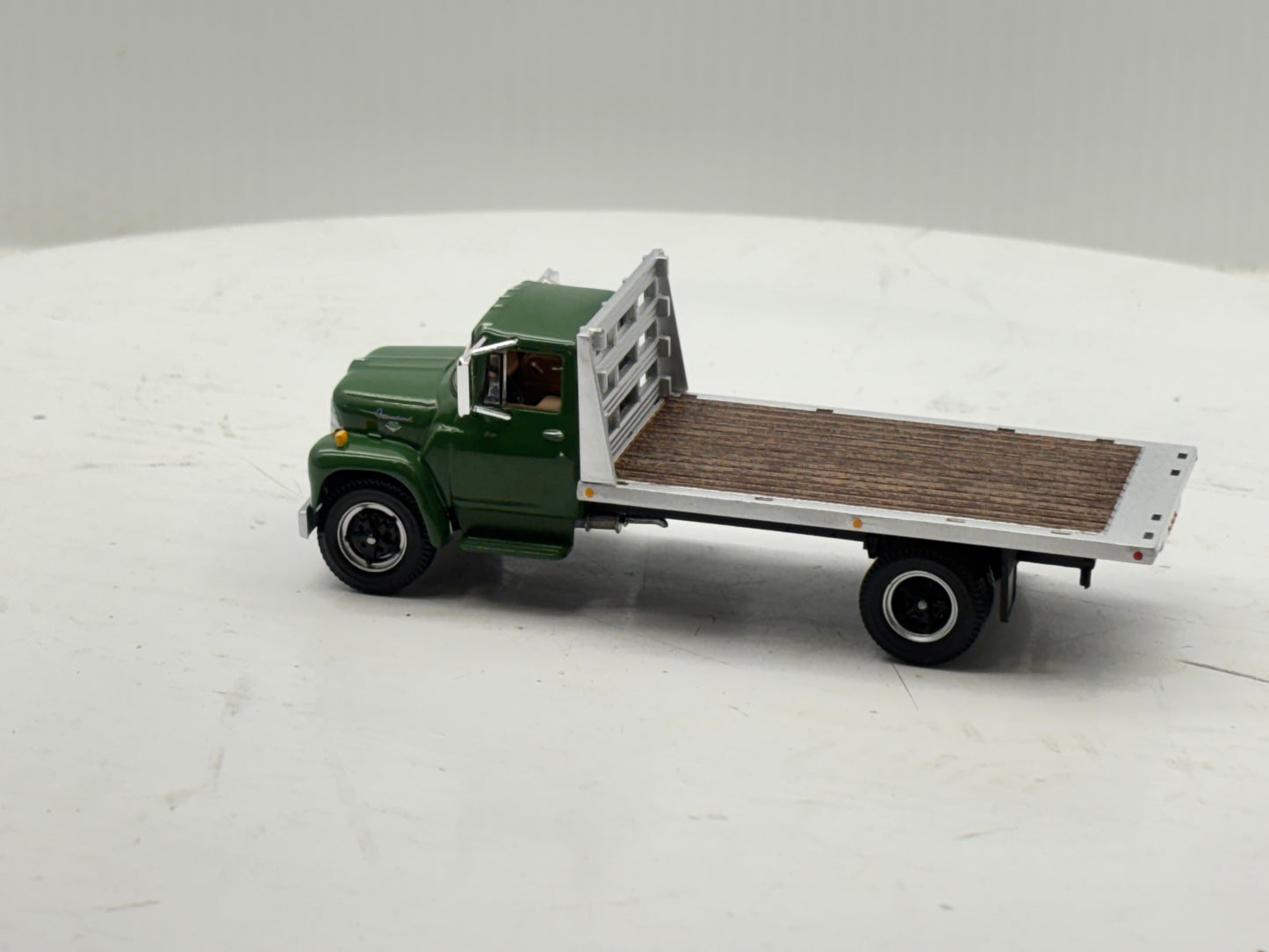 1/64 International Loadster Green