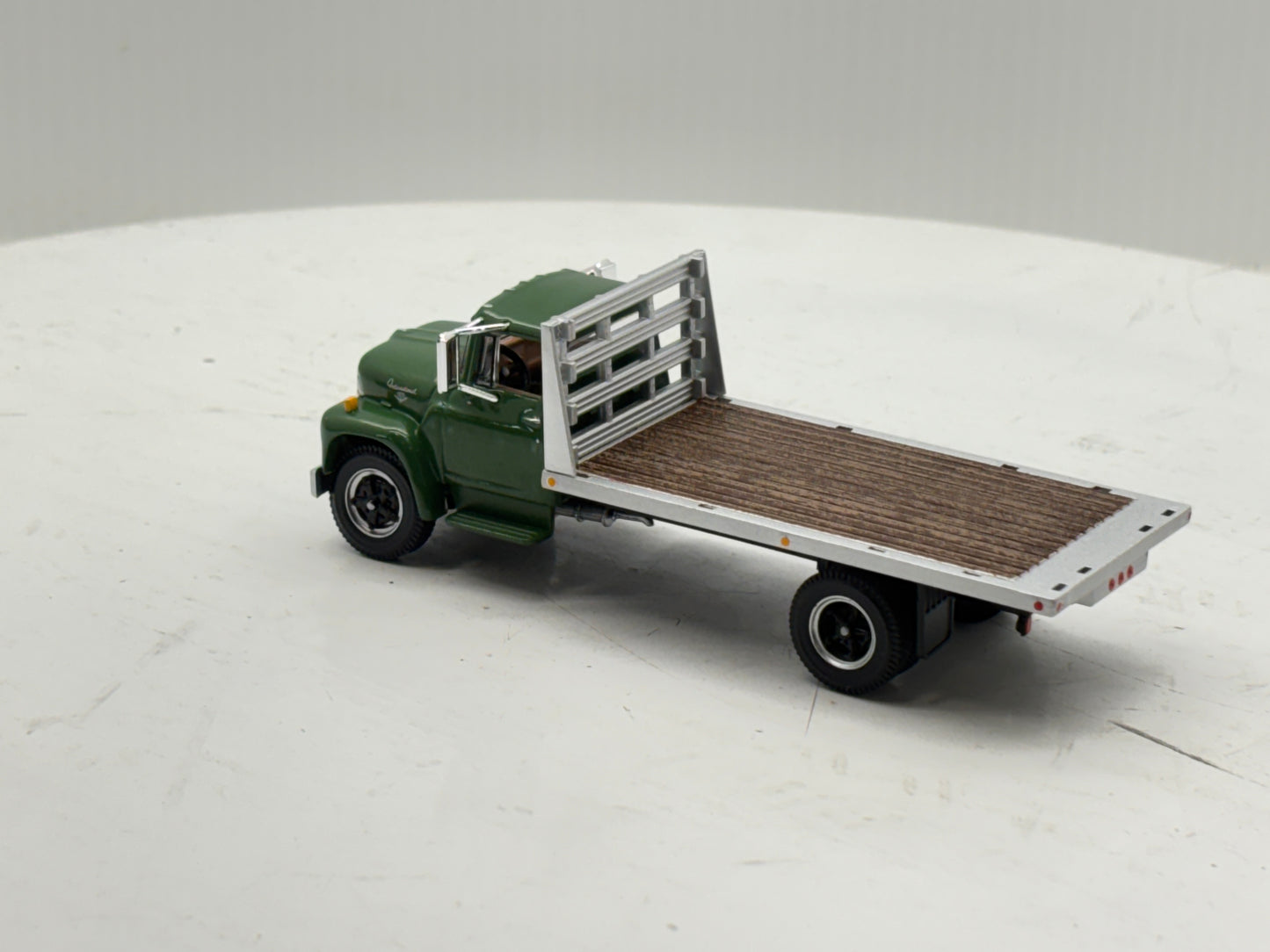 1/64 International Loadster Green