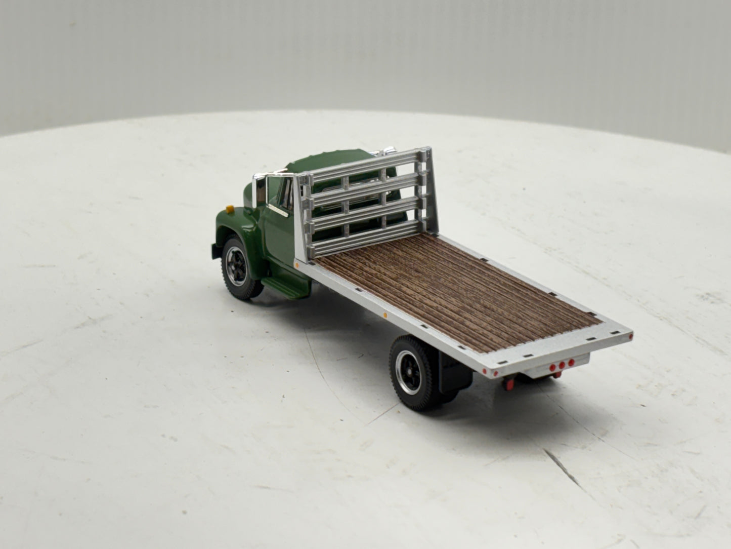 1/64 International Loadster Green