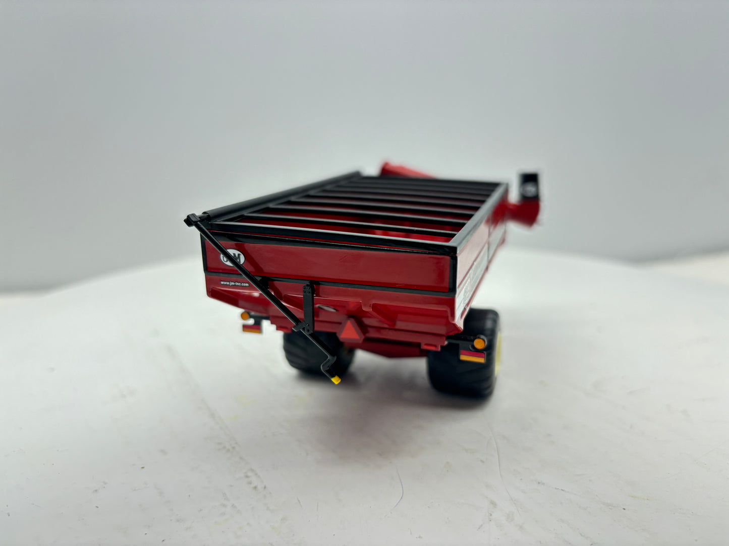 1/64 J&M 1112 X-Tend Flotation Red Singles