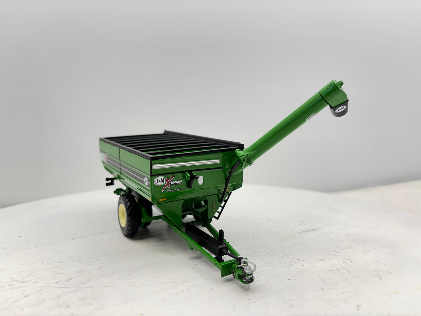 1/64 J&M 1112 X-Tend Tandem Grain Cart Green