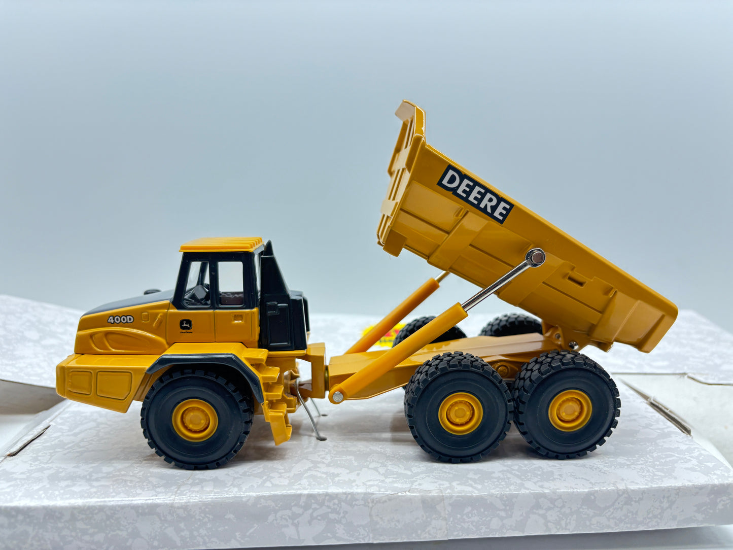 1/50 John Deere 400D