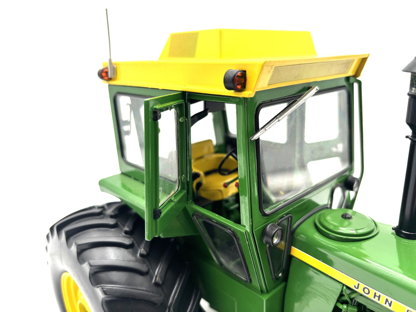 1/16 John Deere 6030 Precision Elite