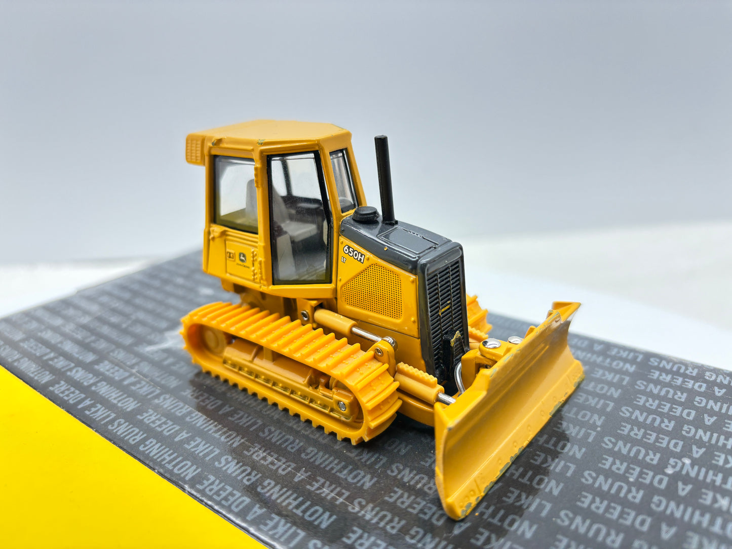 1/50 John Deere 650H