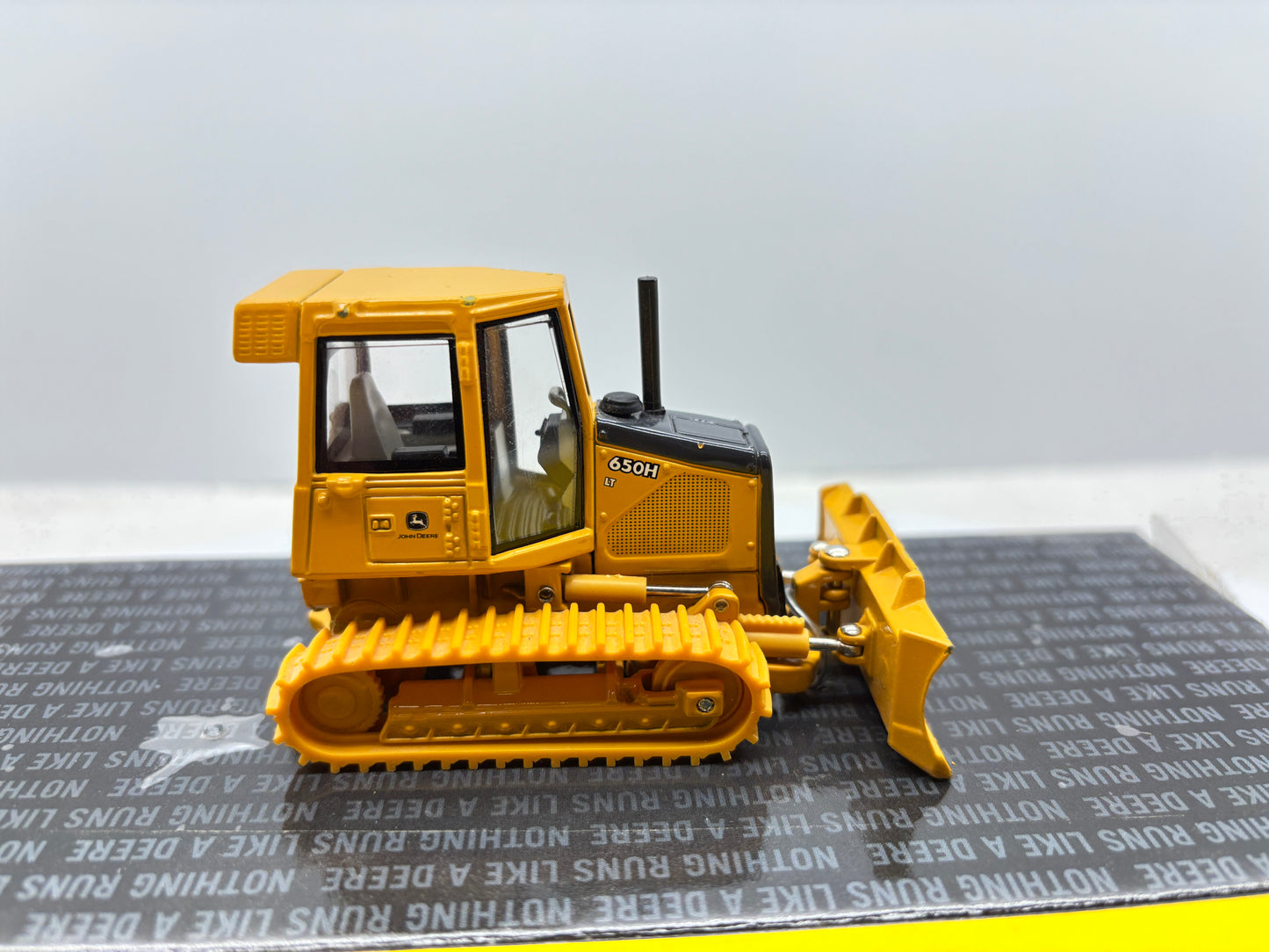 1/50 John Deere 650H