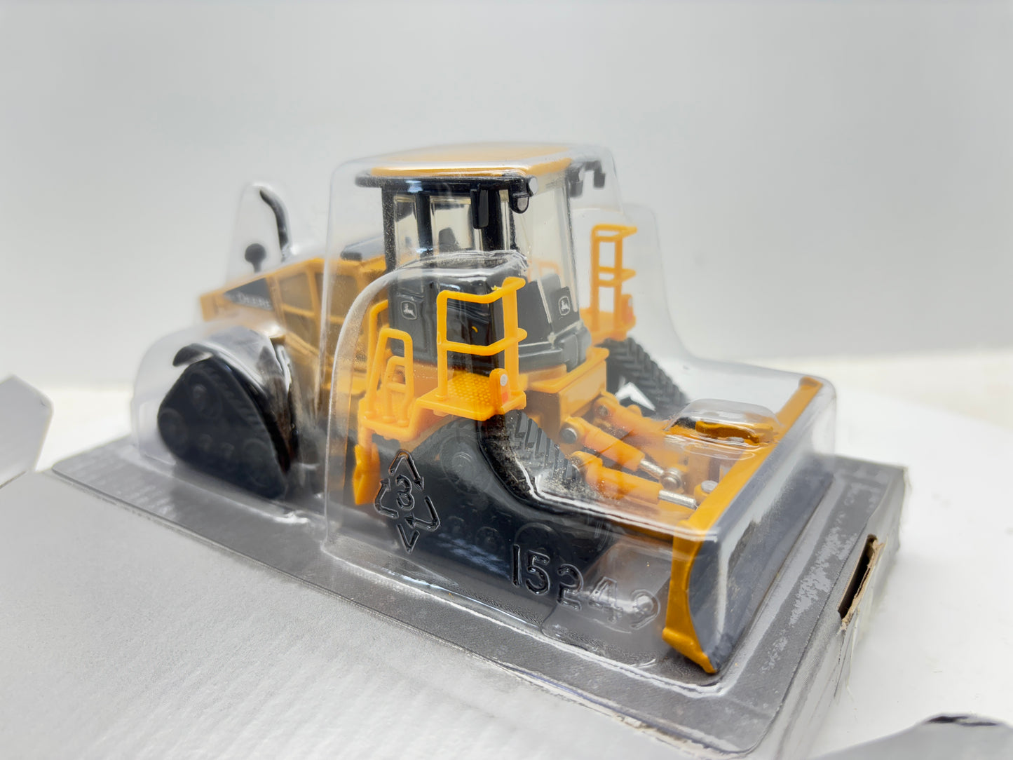 1/50 John Deere 764