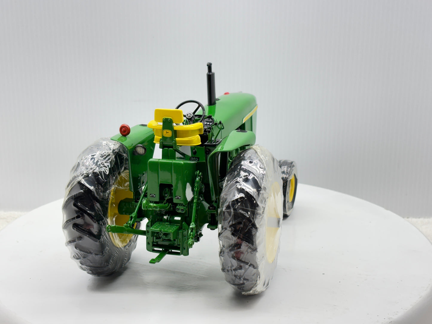 1/16 John Deere 4020 Precision
