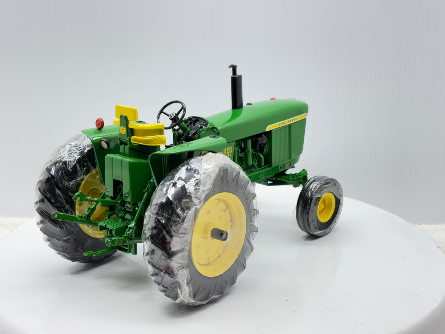 1/16 John Deere 4020 Precision