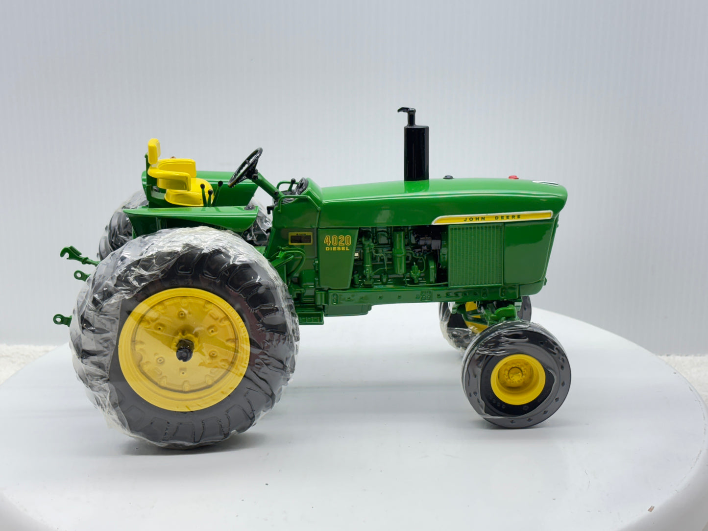 1/16 John Deere 4020 Precision