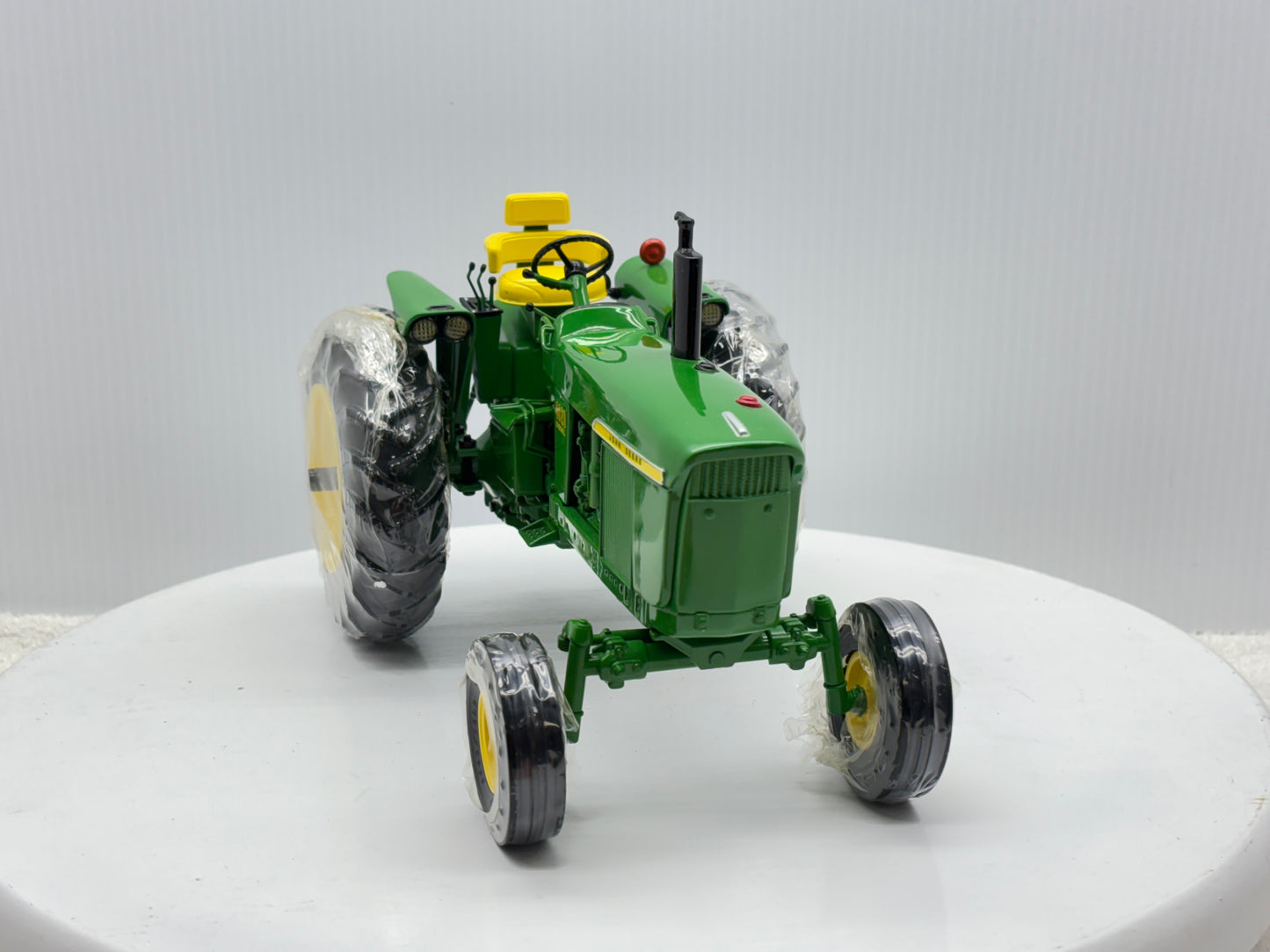 1/16 John Deere 4020 Precision