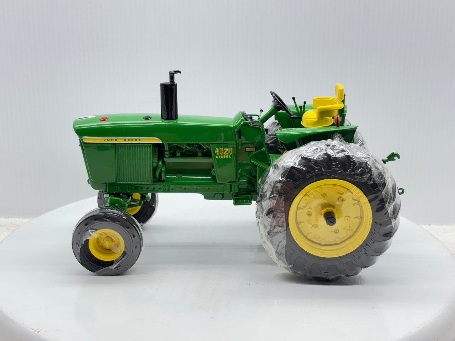 1/16 John Deere 4020 Precision