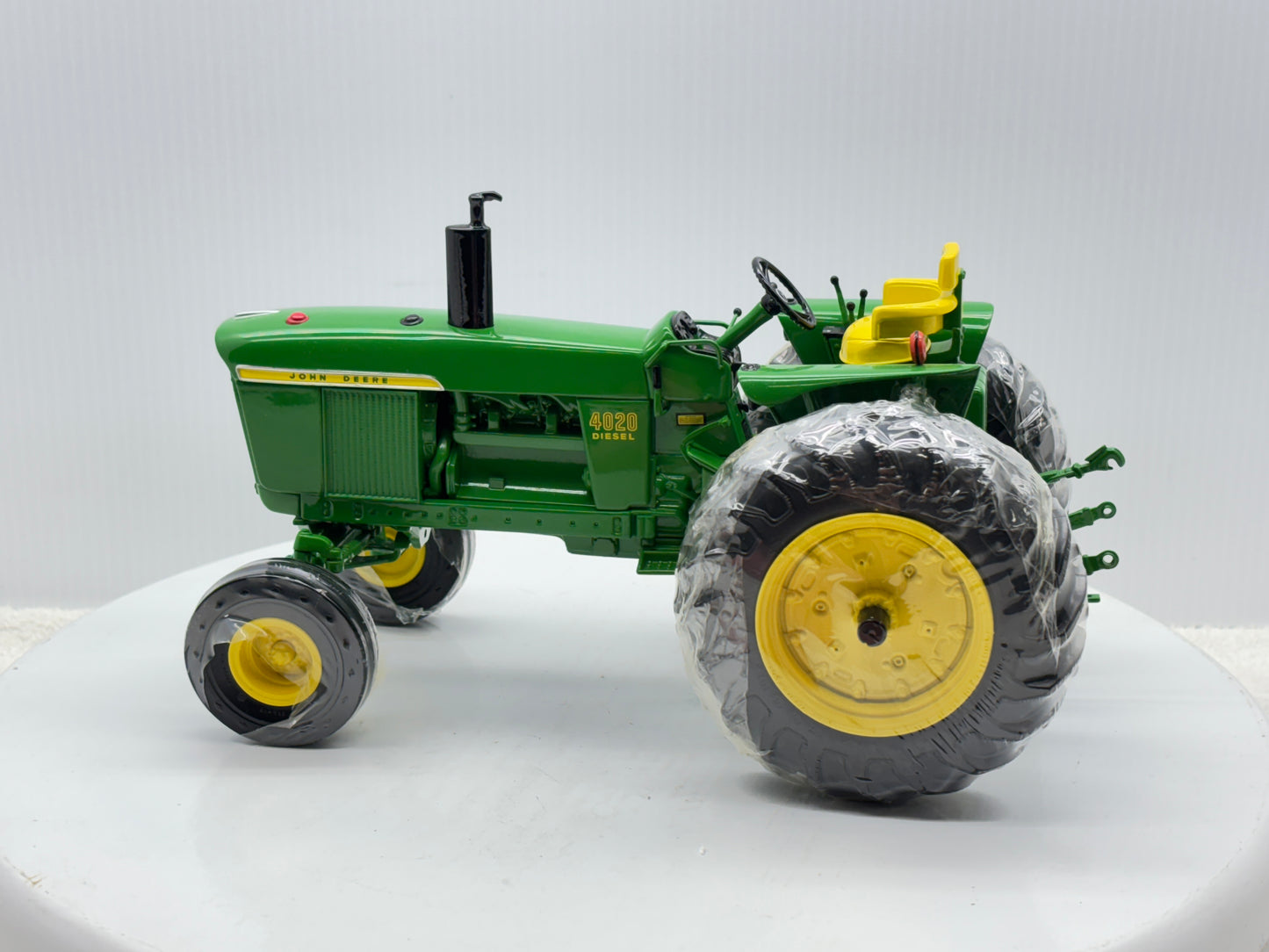 1/16 John Deere 4020 Precision