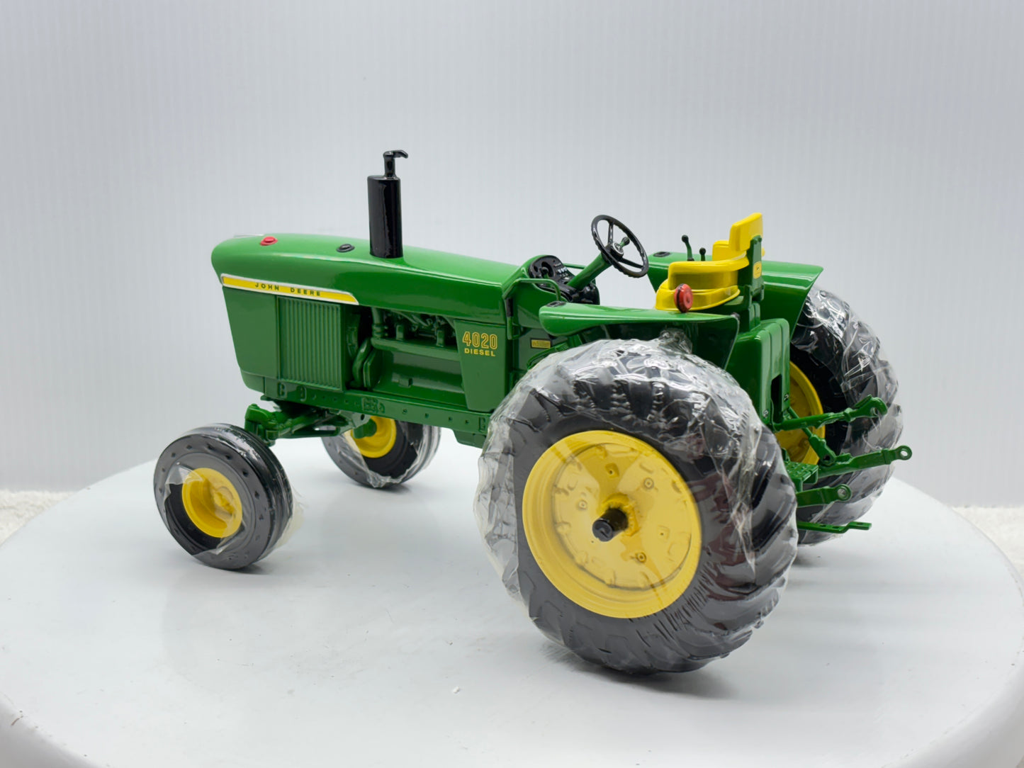 1/16 John Deere 4020 Precision