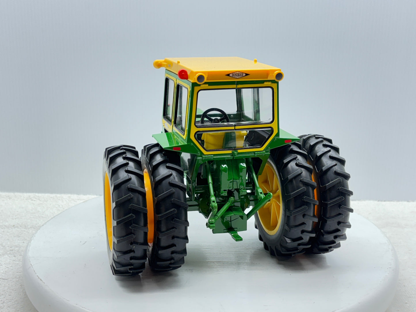 1/16 John Deere 4520 200th
