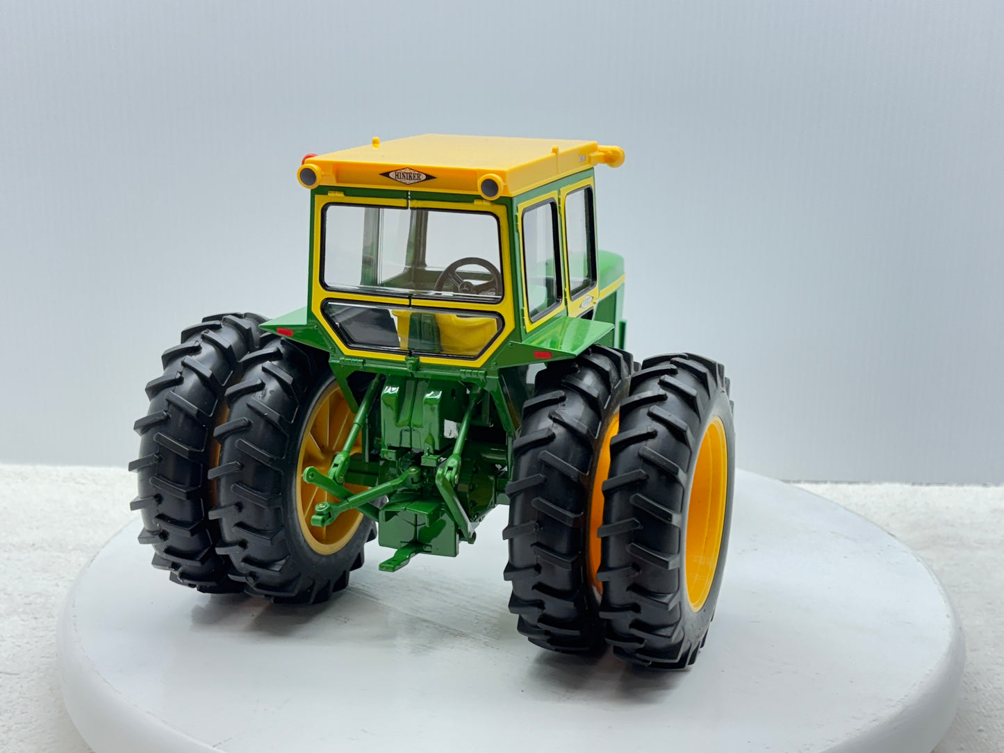 1/16 John Deere 4520 200th
