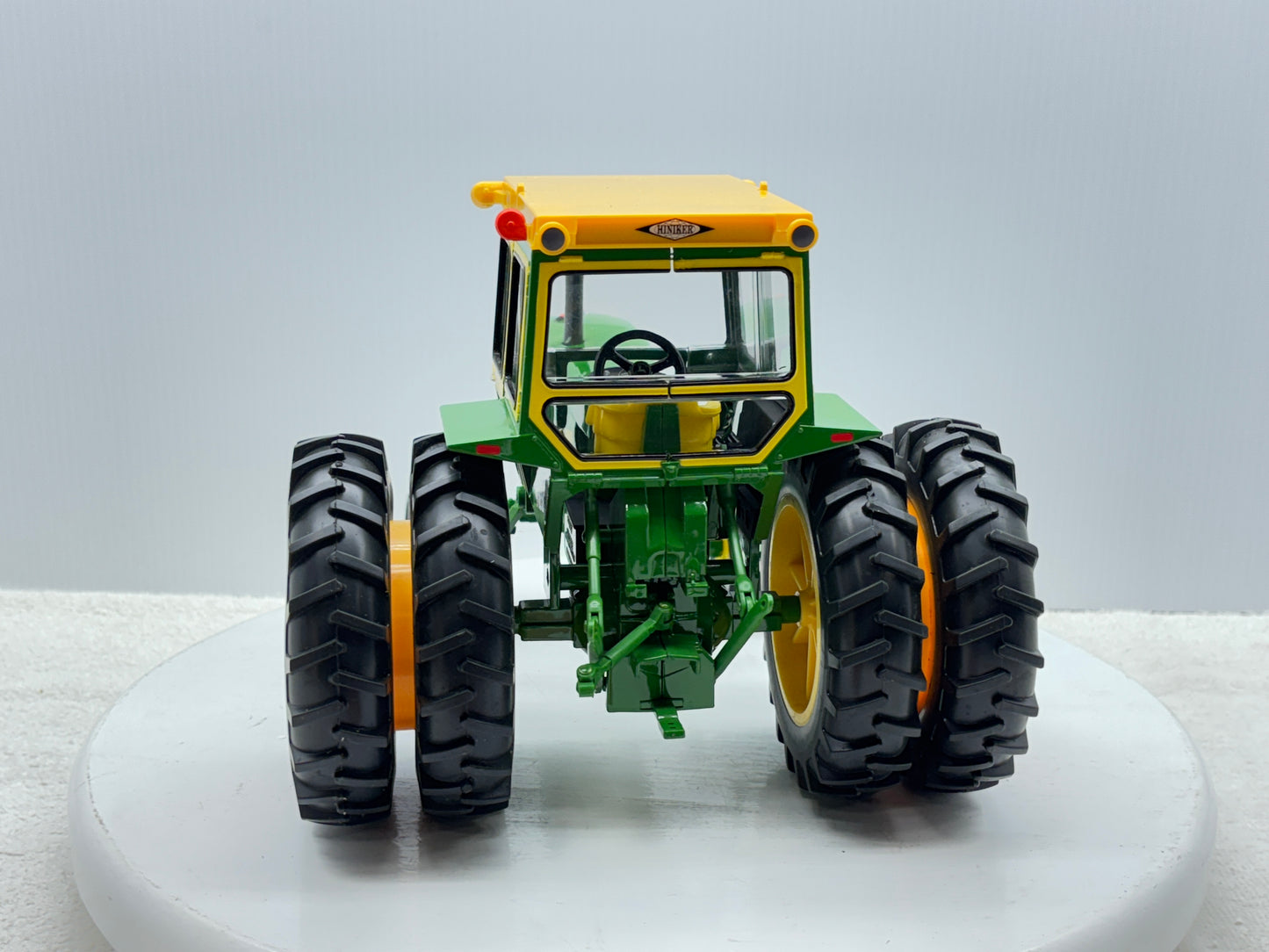 1/16 John Deere 4520 200th