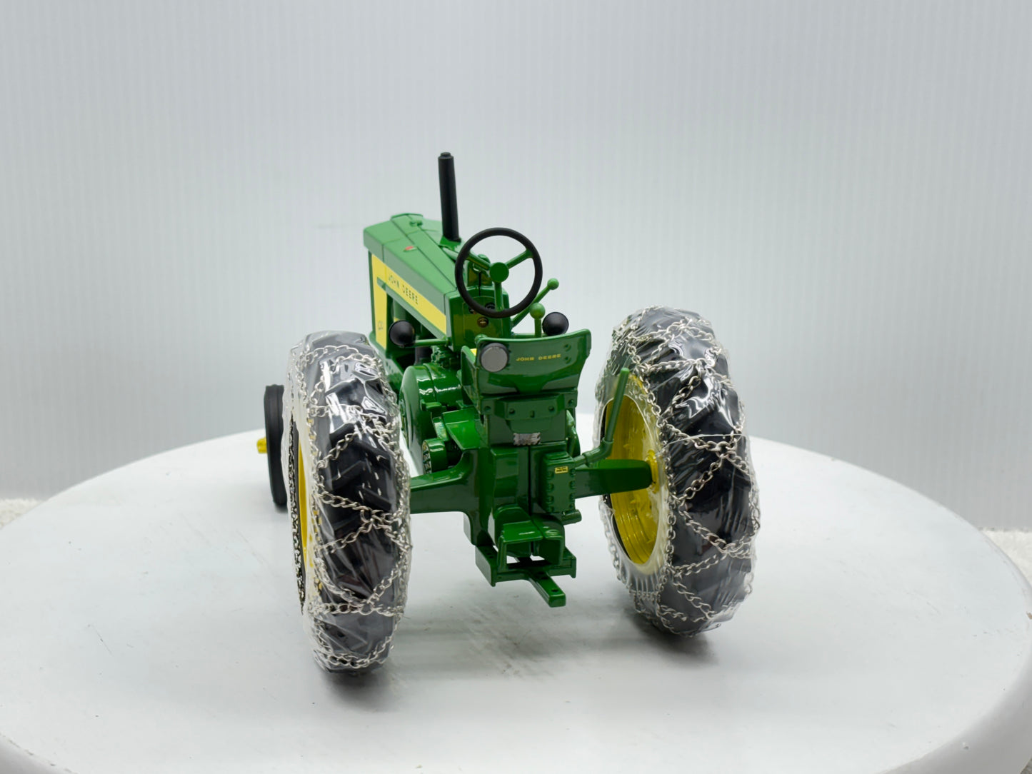 1/16 John Deere 620 Row Crop