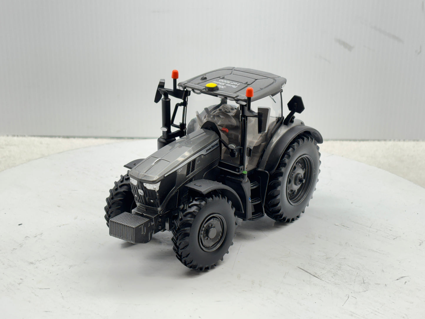 1/32 John Deere 6R 155 Charcoal