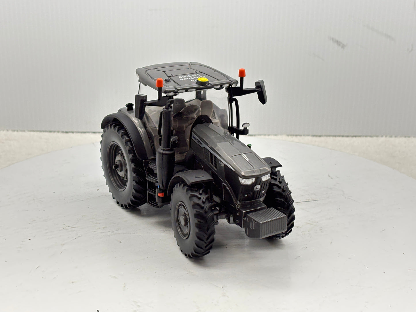 1/32 John Deere 6R 155 Charcoal