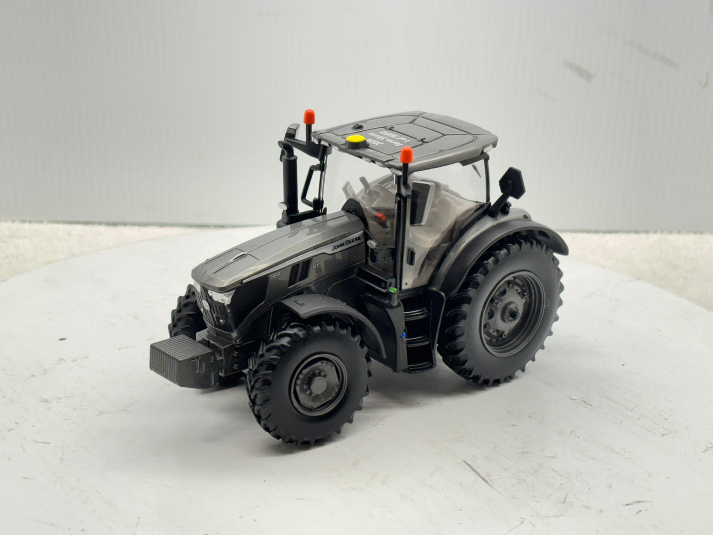 1/32 John Deere 6R 155 Charcoal