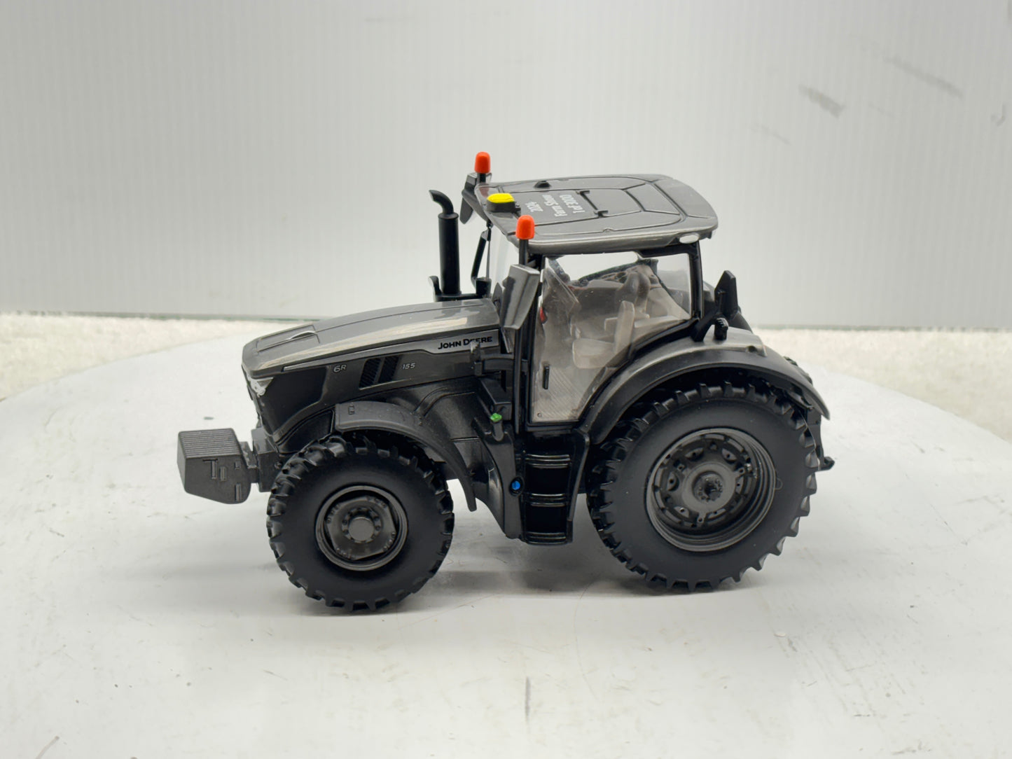 1/32 John Deere 6R 155 Charcoal