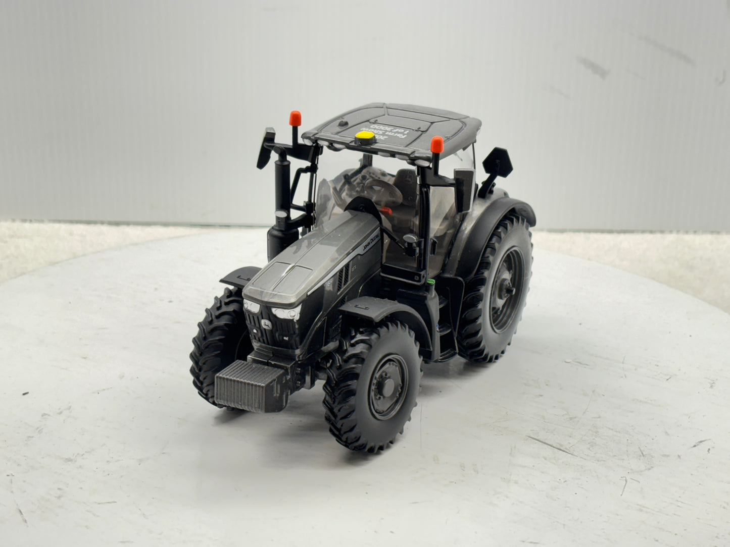 1/32 John Deere 6R 155 Charcoal