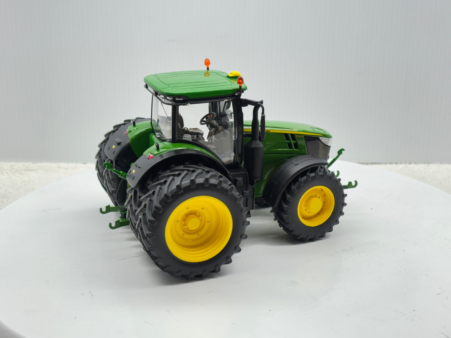 1/32 John Deere 7310R