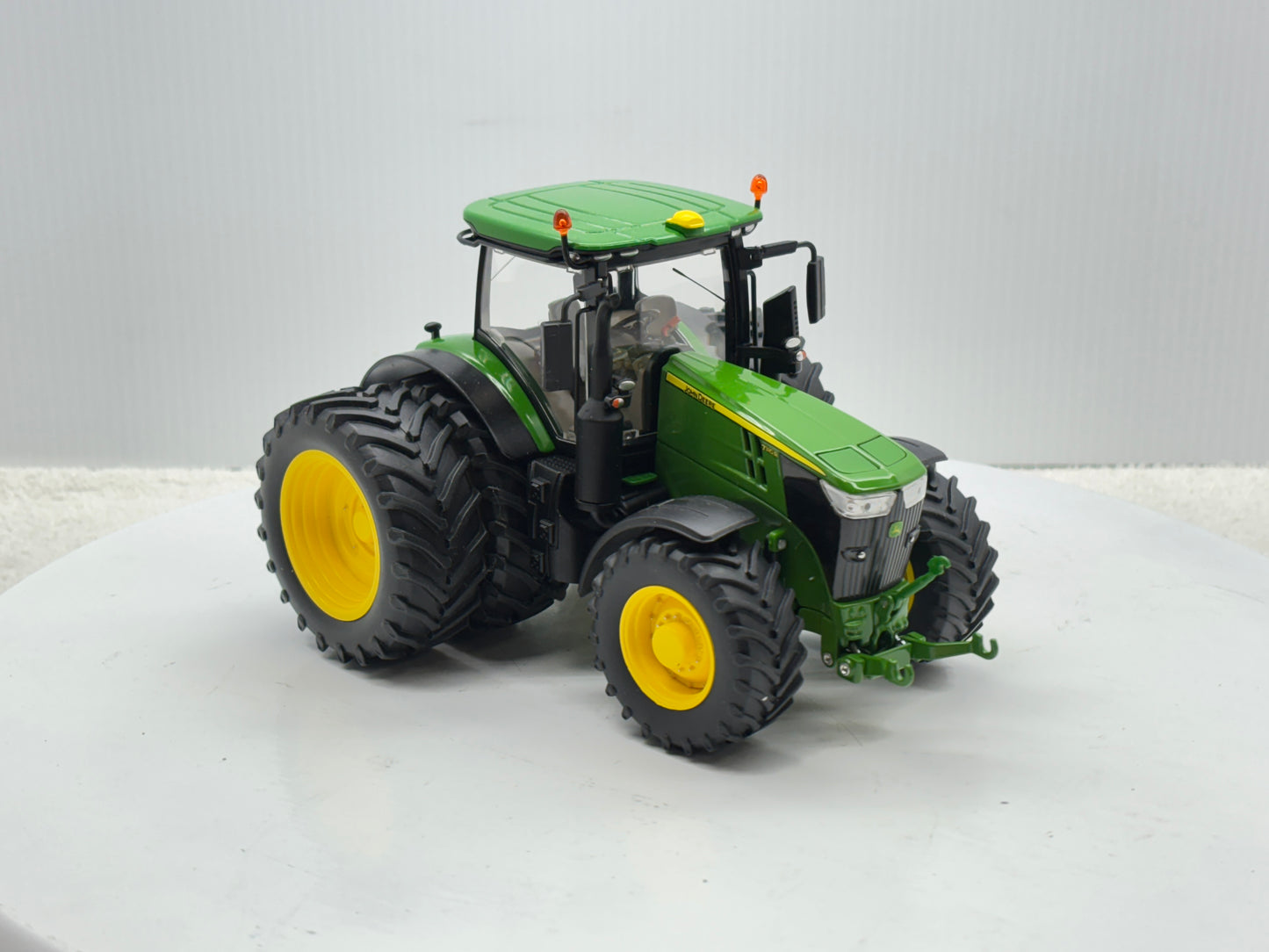 1/32 John Deere 7310R