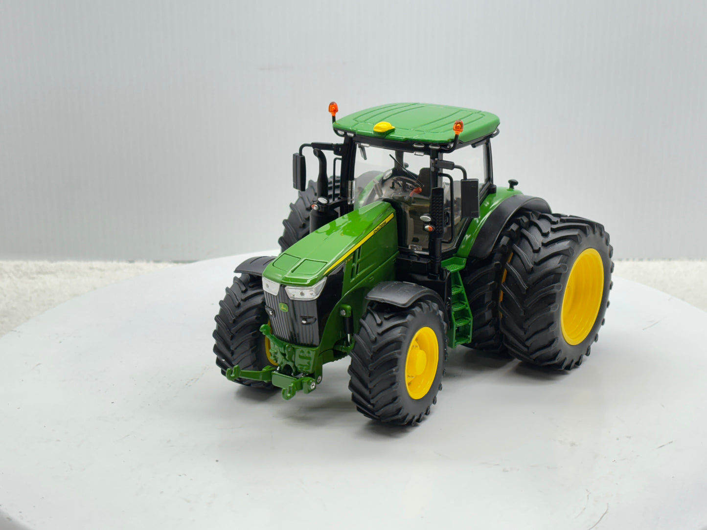 1/32 John Deere 7310R
