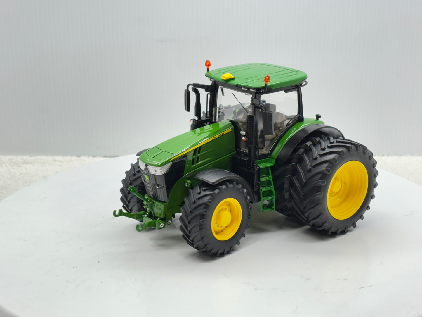 1/32 John Deere 7310R