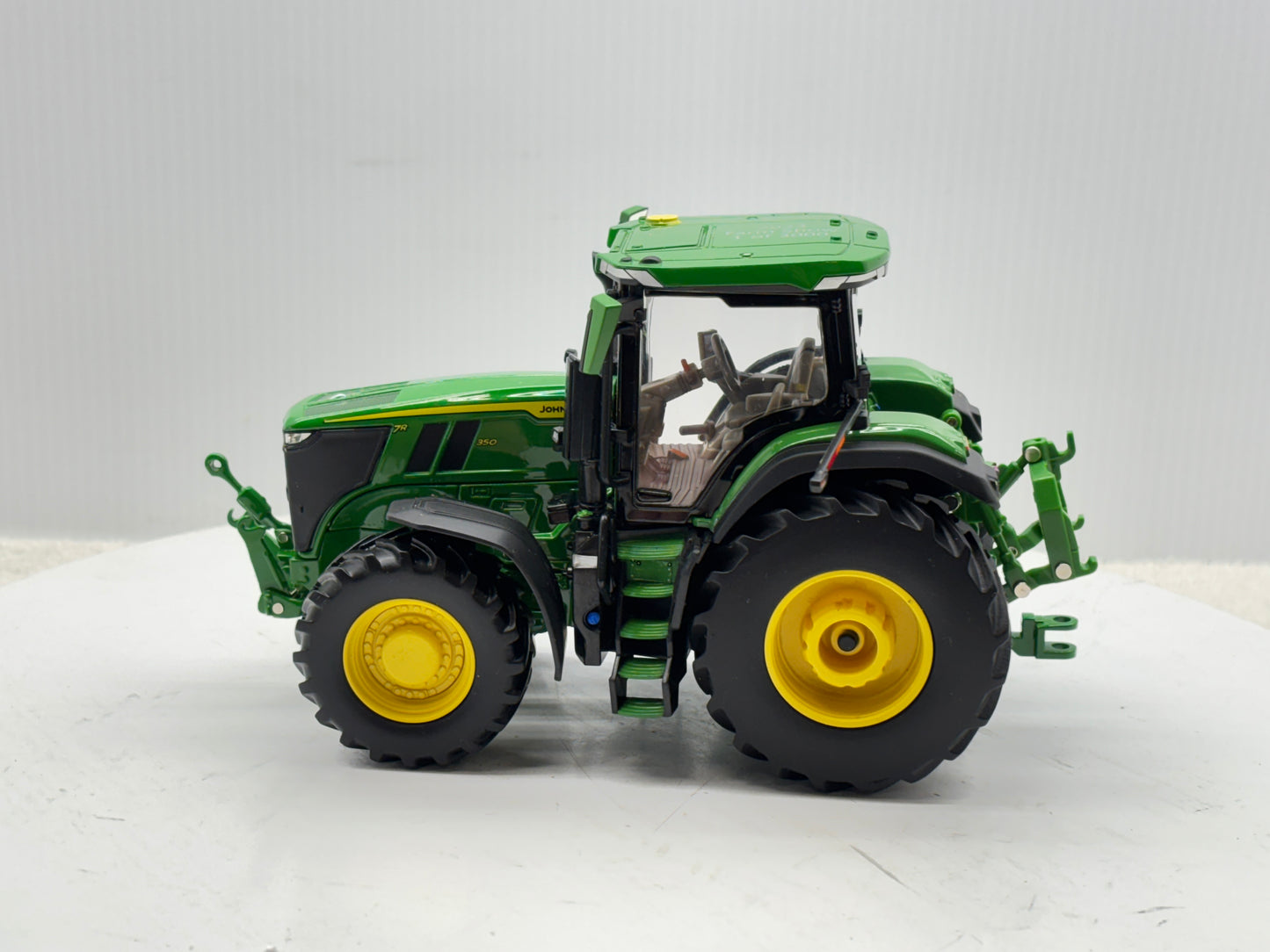 1/32 John Deere 7R 350 Farm Show