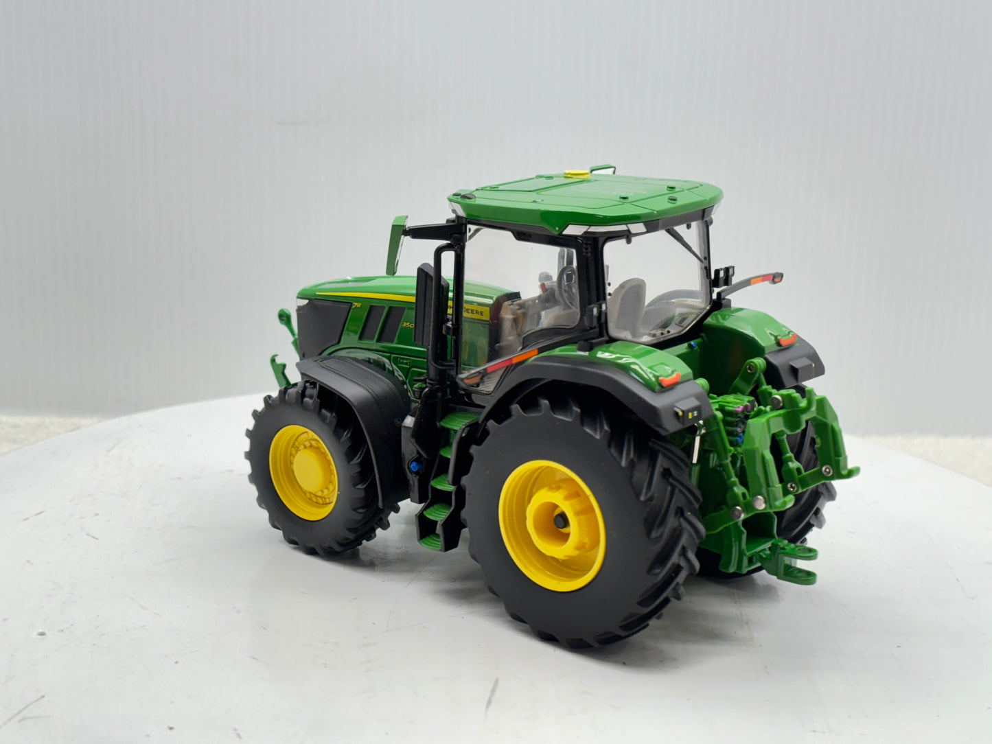 1/32 John Deere 7R 350 Farm Show