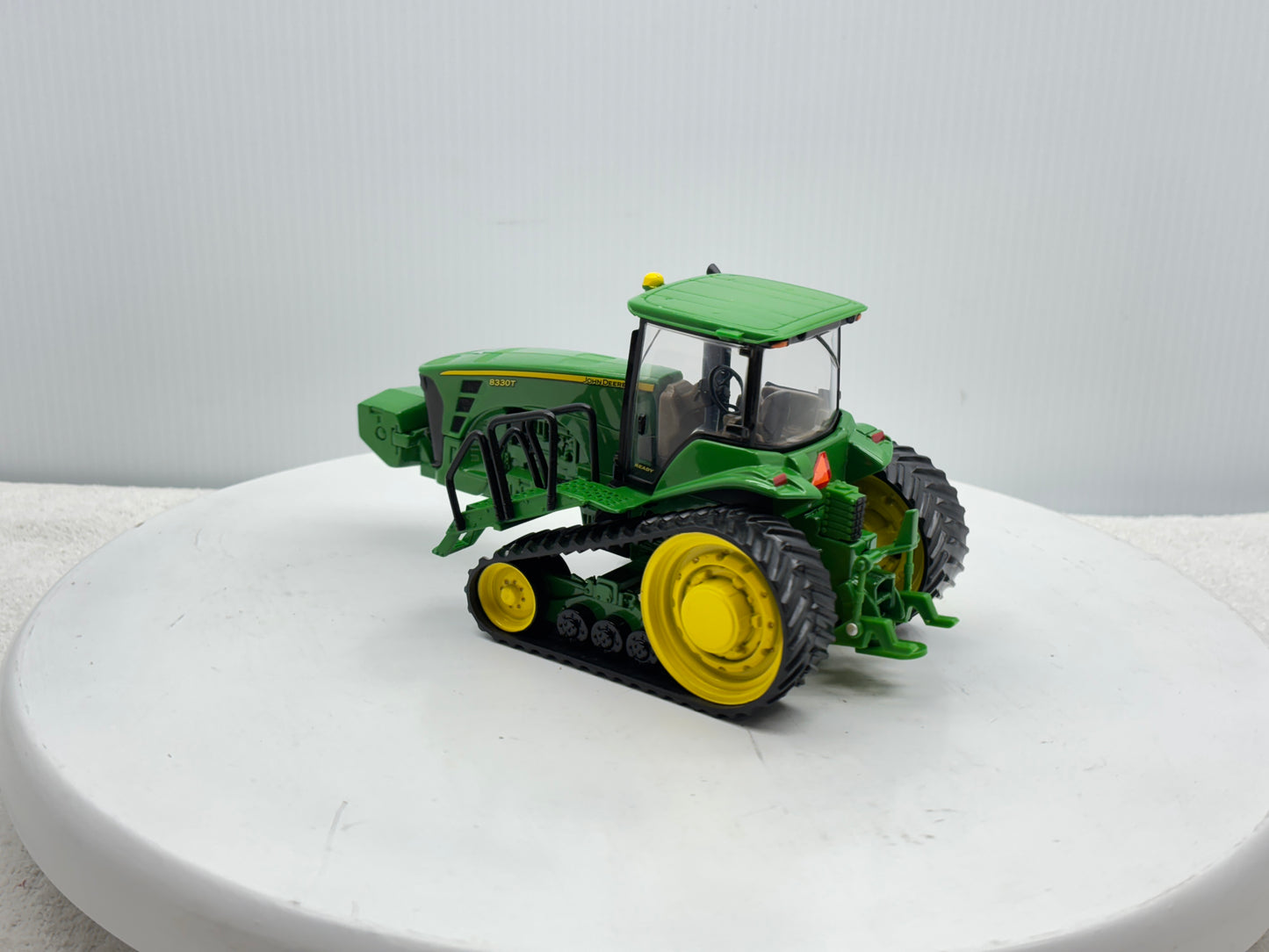 1/32 John Deere 8330T