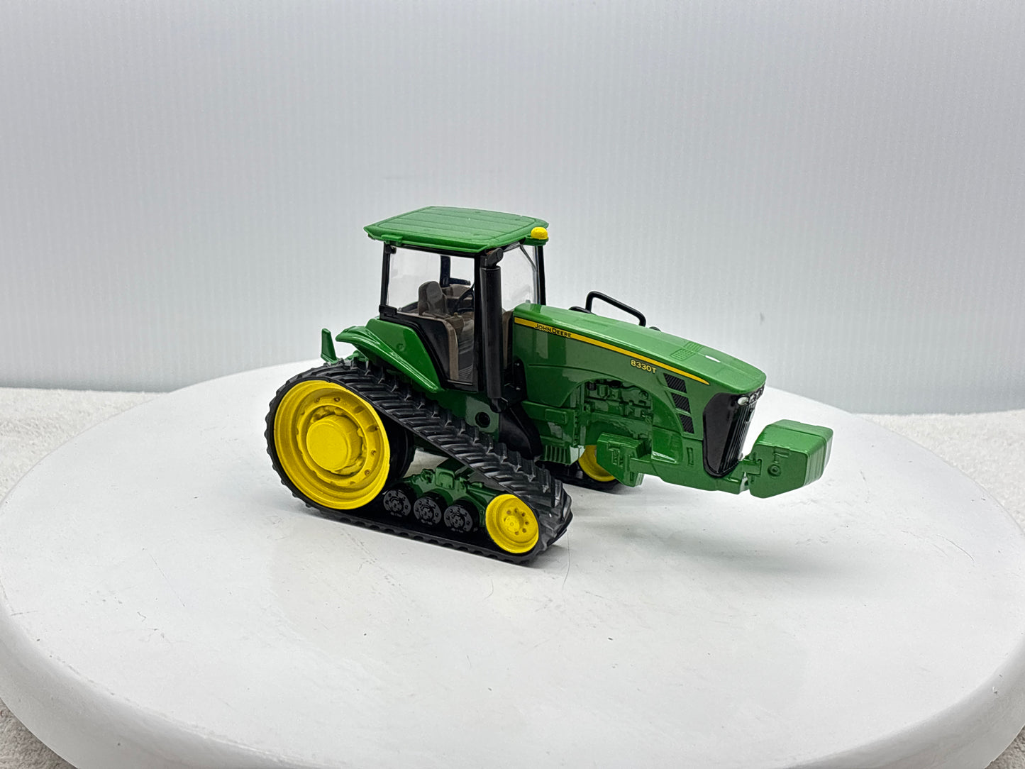 1/32 John Deere 8330T