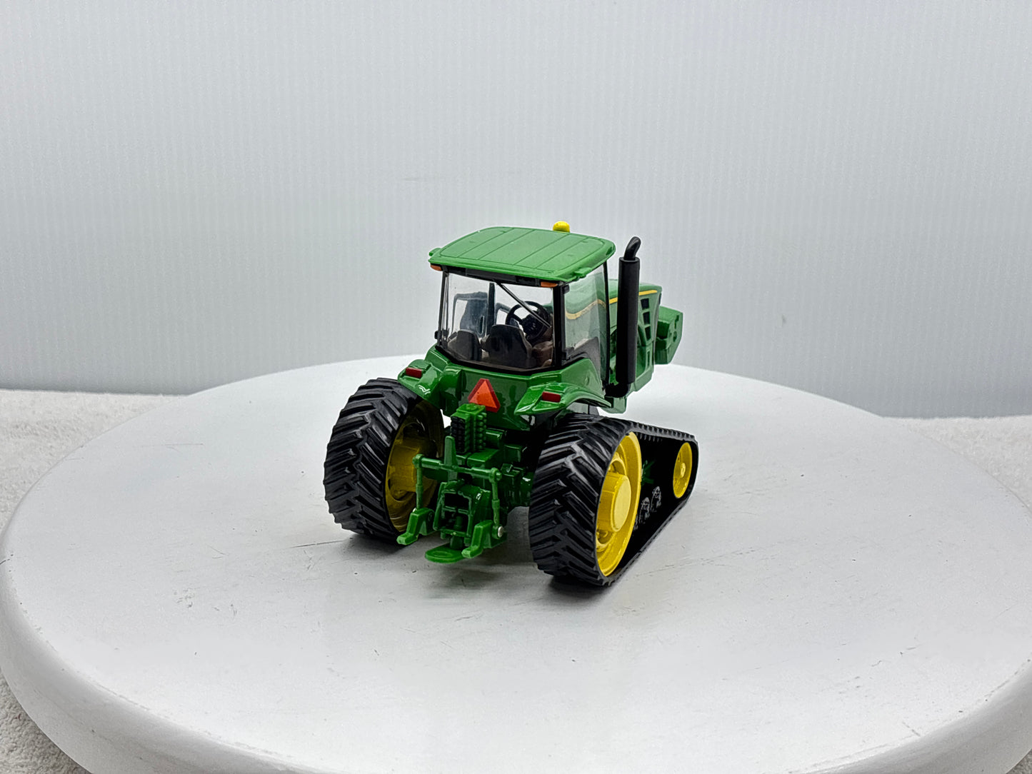1/32 John Deere 8330T