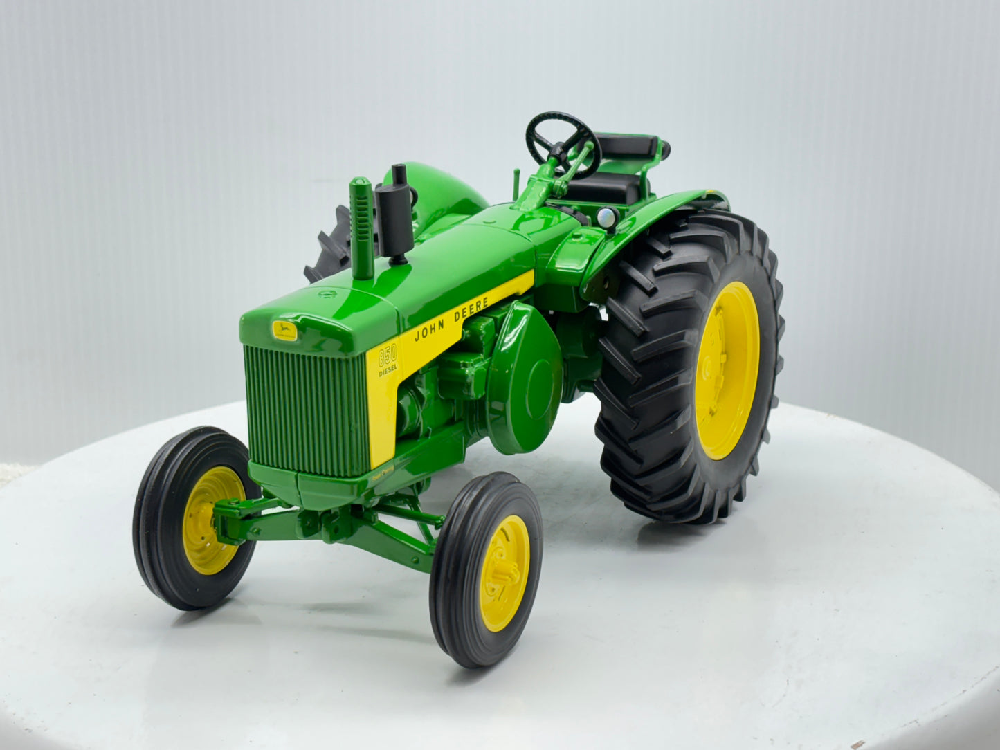 1/16 John Deere 850 Prototype Two Cylinder
