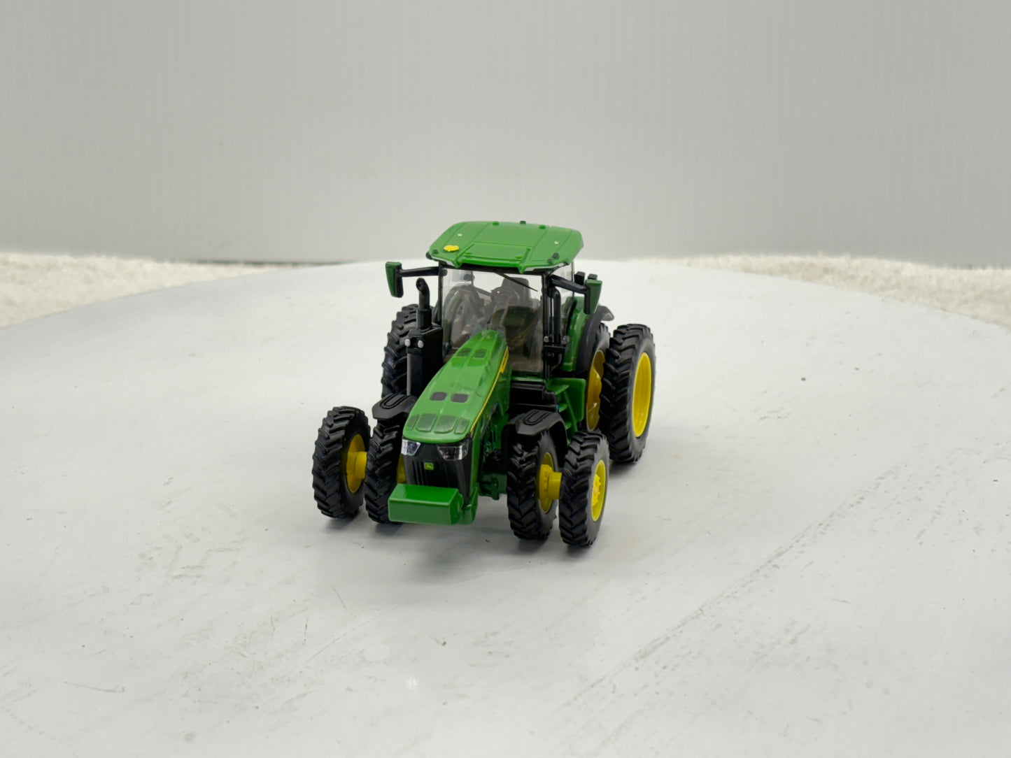 1/64 John Deere 8R 410 Prestige