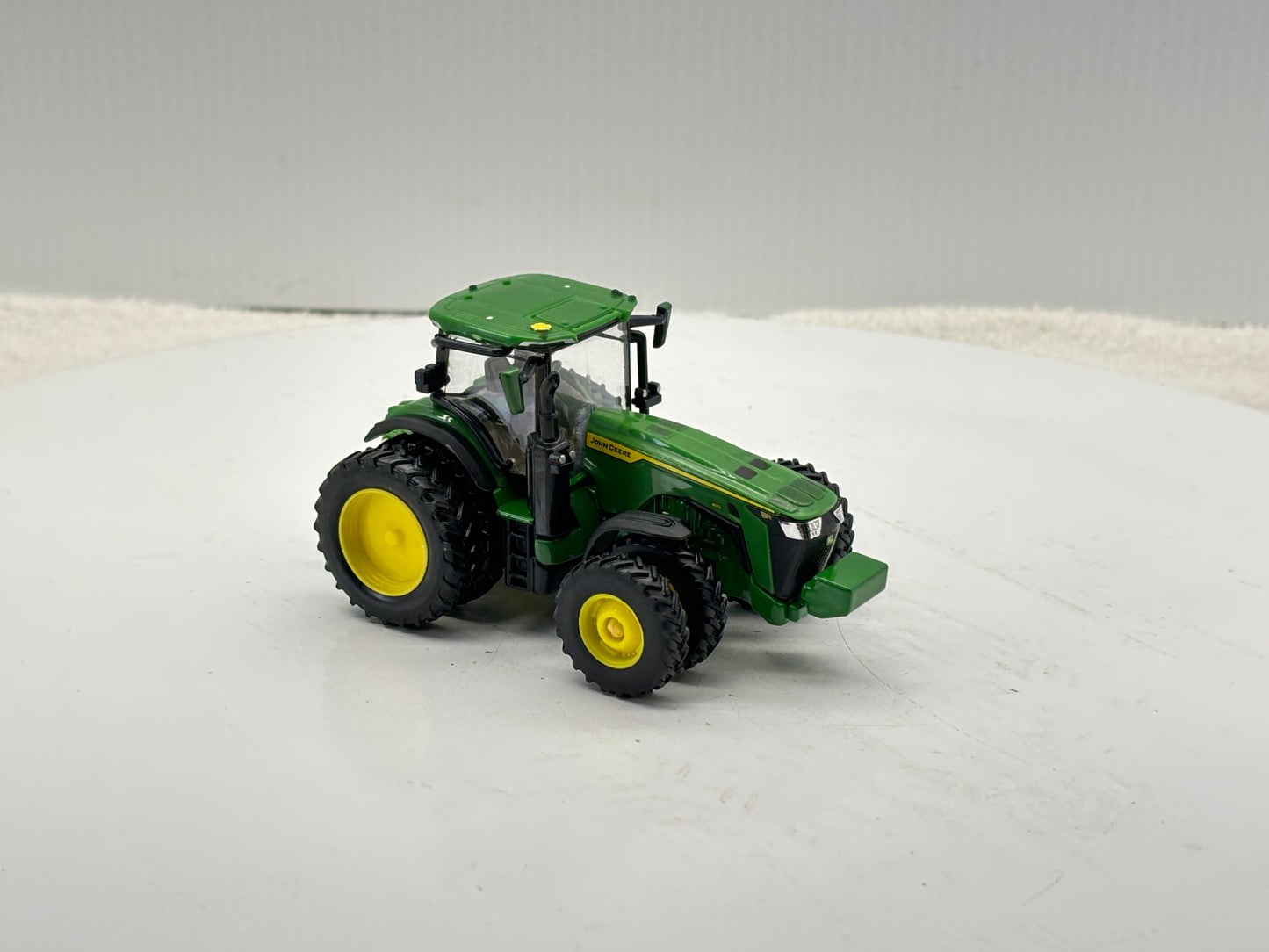 1/64 John Deere 8R 410 Prestige