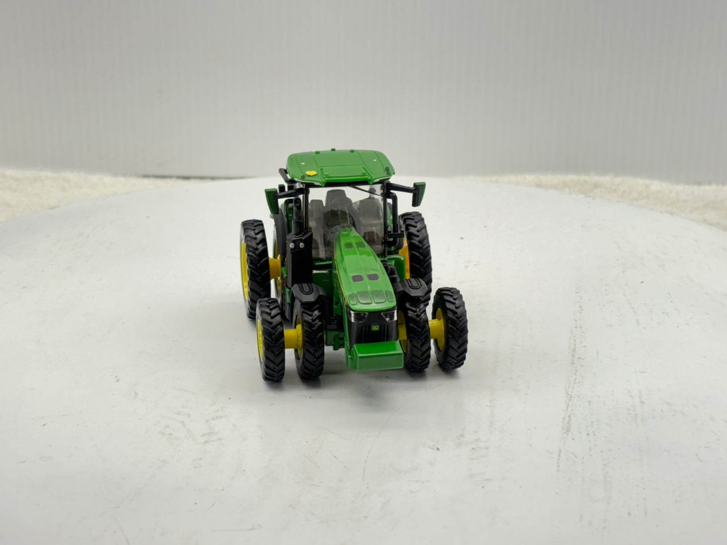 1/64 John Deere 8R 410 Prestige