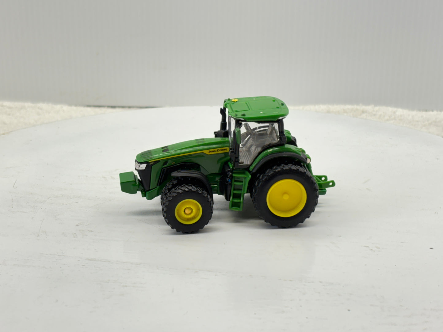 1/64 John Deere 8R 410 Prestige