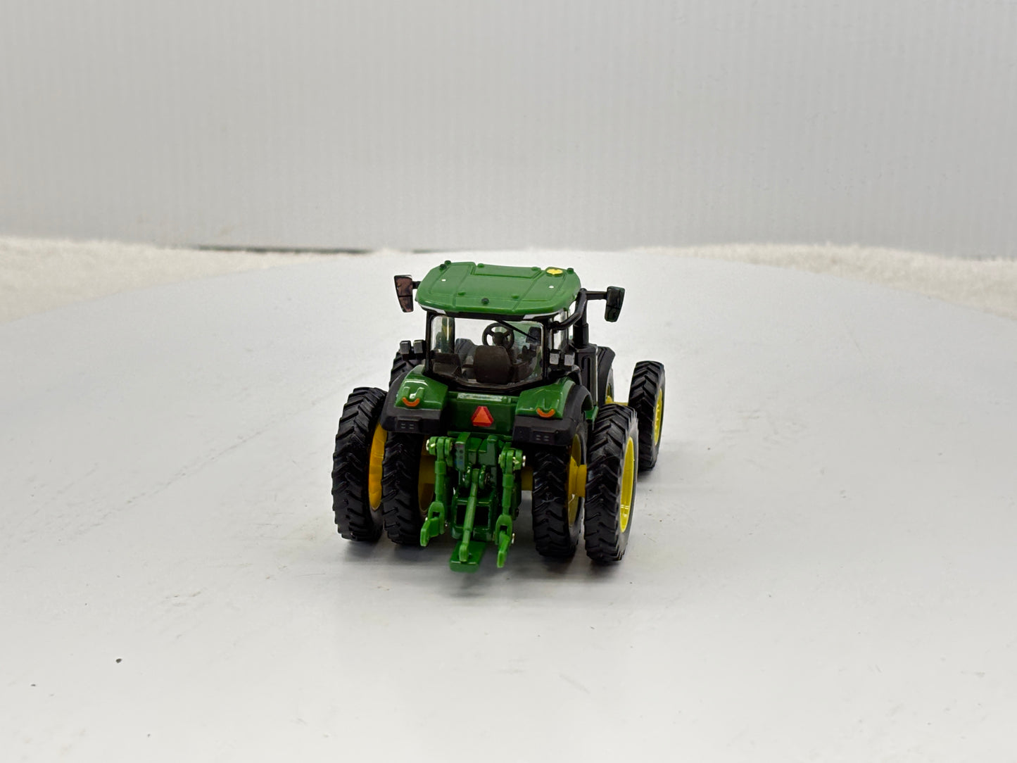 1/64 John Deere 8R 410 Prestige