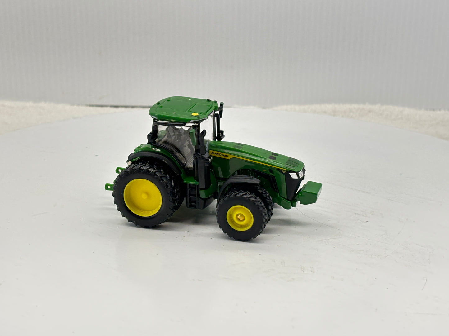 1/64 John Deere 8R 410 Prestige